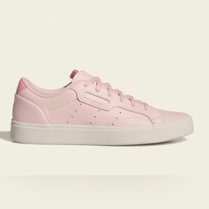 NWT/ in Box - Adidas Light Pink Court Sneakers